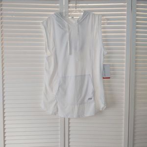 Sleeveless active hoodie